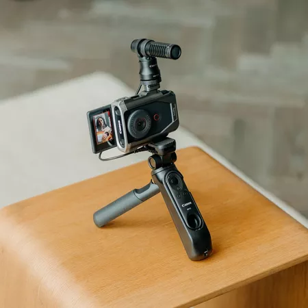 Appareil Photo Compact Canon Powershot V10 pour le vlogging